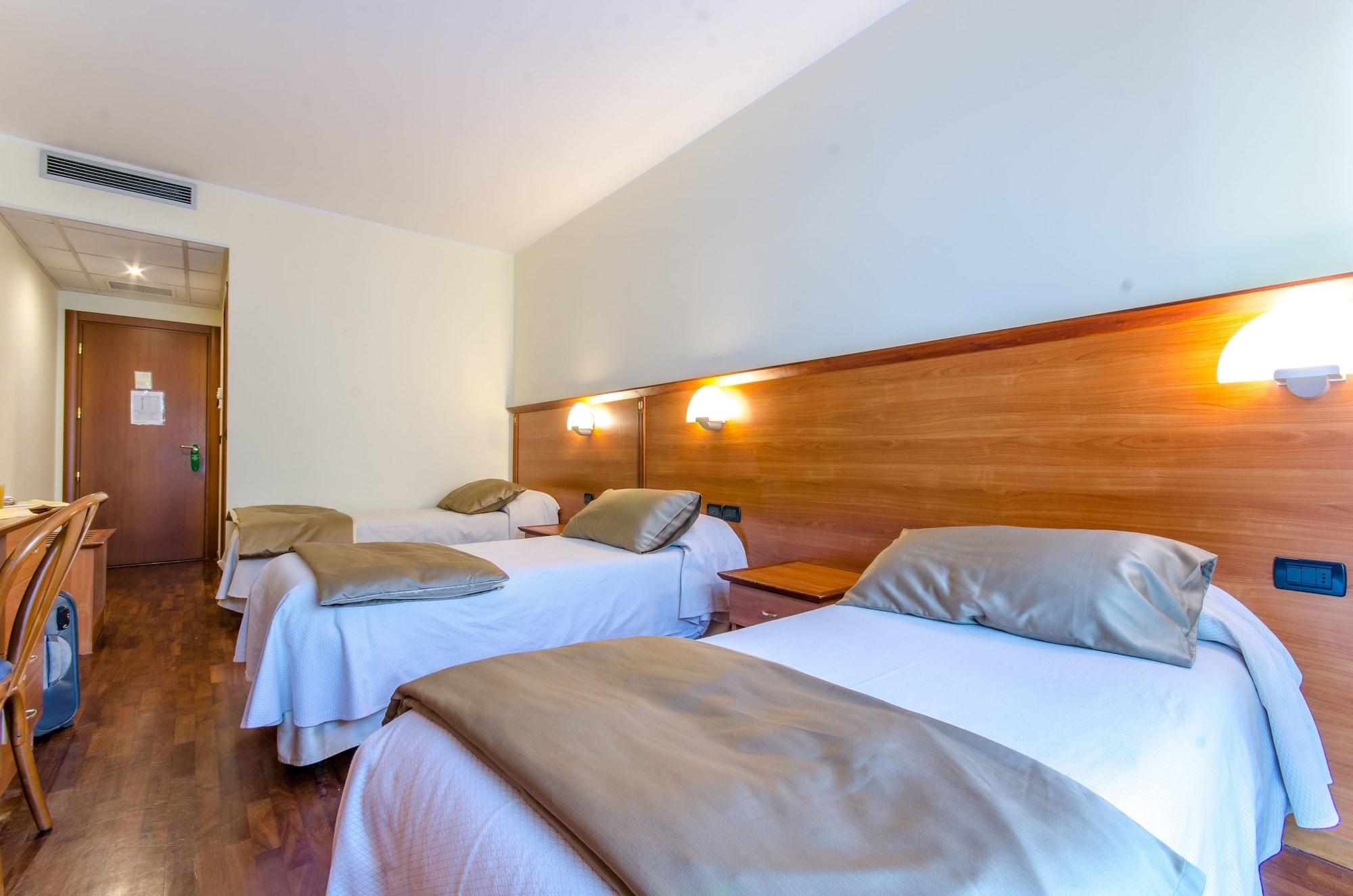 Hotel Federico II LʼAquila Exteriör bild